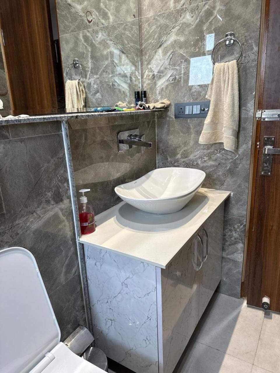 Peacock Bay Villa Greater Noida Exterior photo